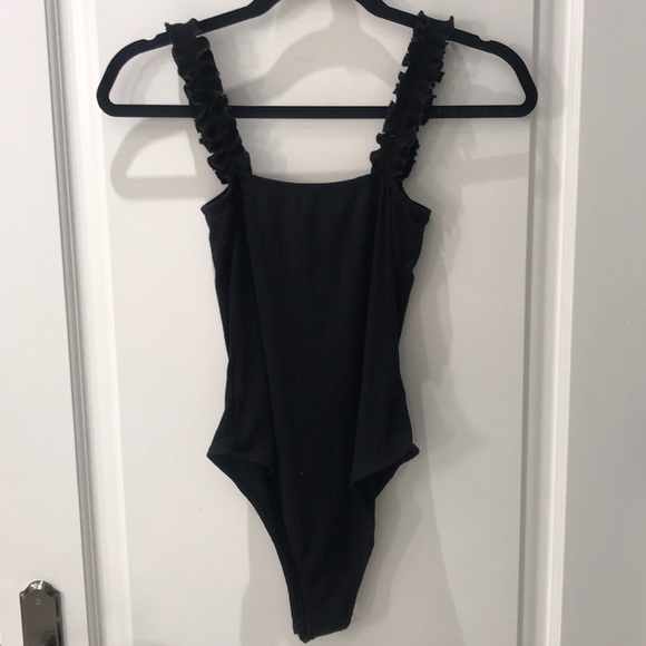 Black Body Suit with Ruffled Straps - Picture 3 of 8